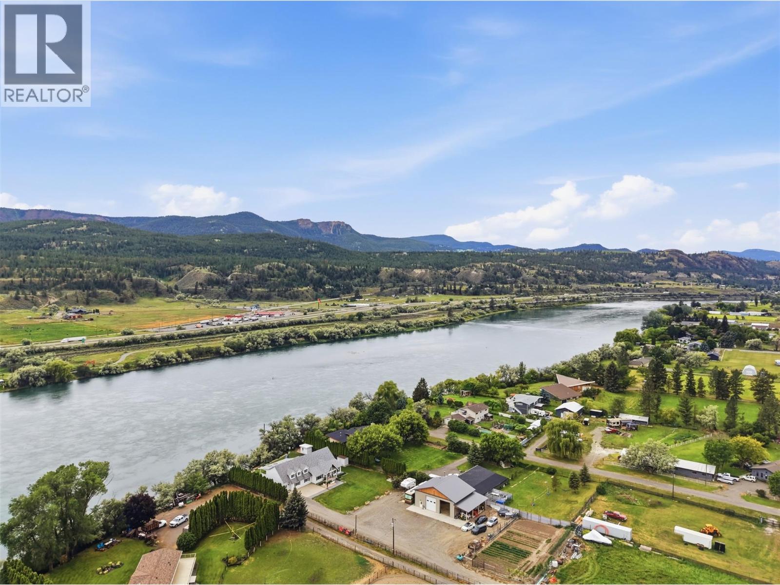3724 Shuswap Road, Kamloops, British Columbia  V2H 1S6 - Photo 93 - 10391348