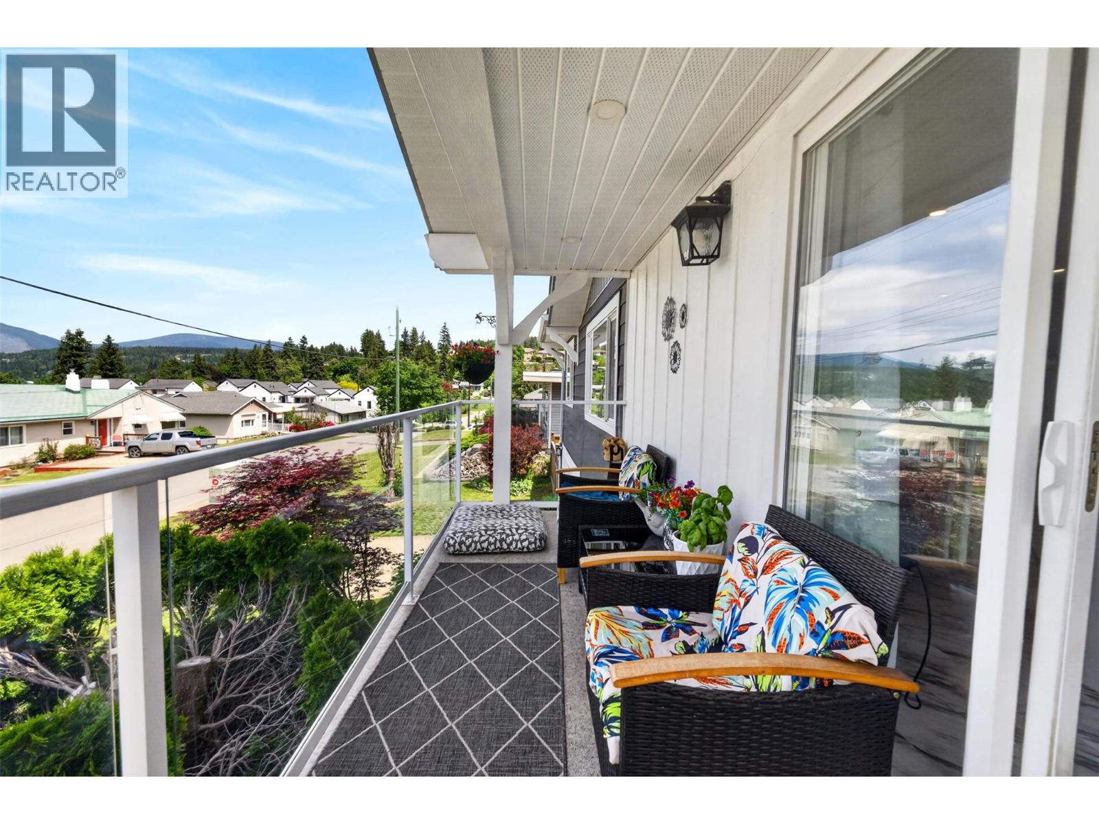 1050 8 Avenue Ne, Salmon Arm, British Columbia  V1E 4A4 - Photo 30 - 10390380