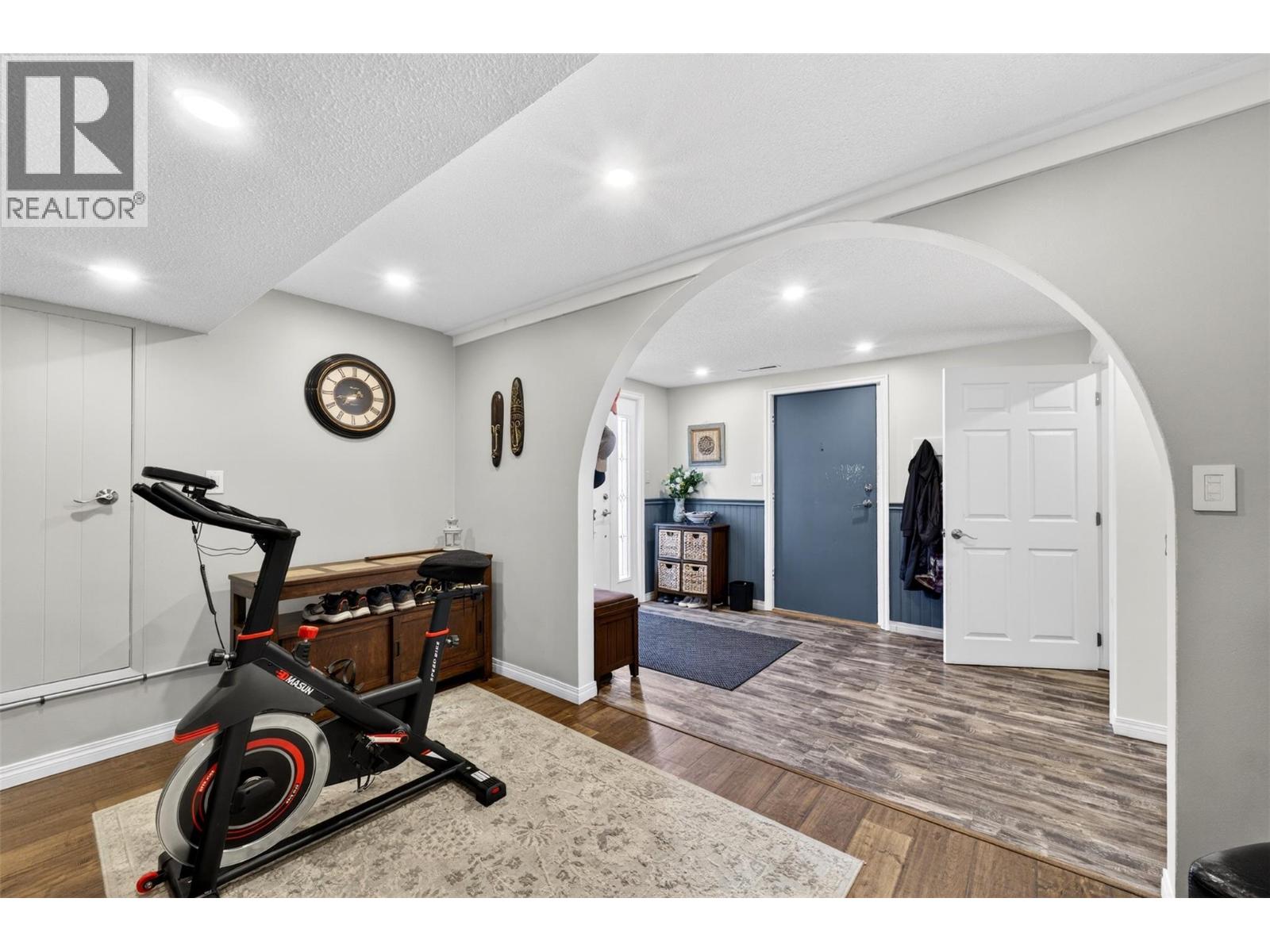 1050 8 Avenue Ne, Salmon Arm, British Columbia  V1E 4A4 - Photo 35 - 10390380