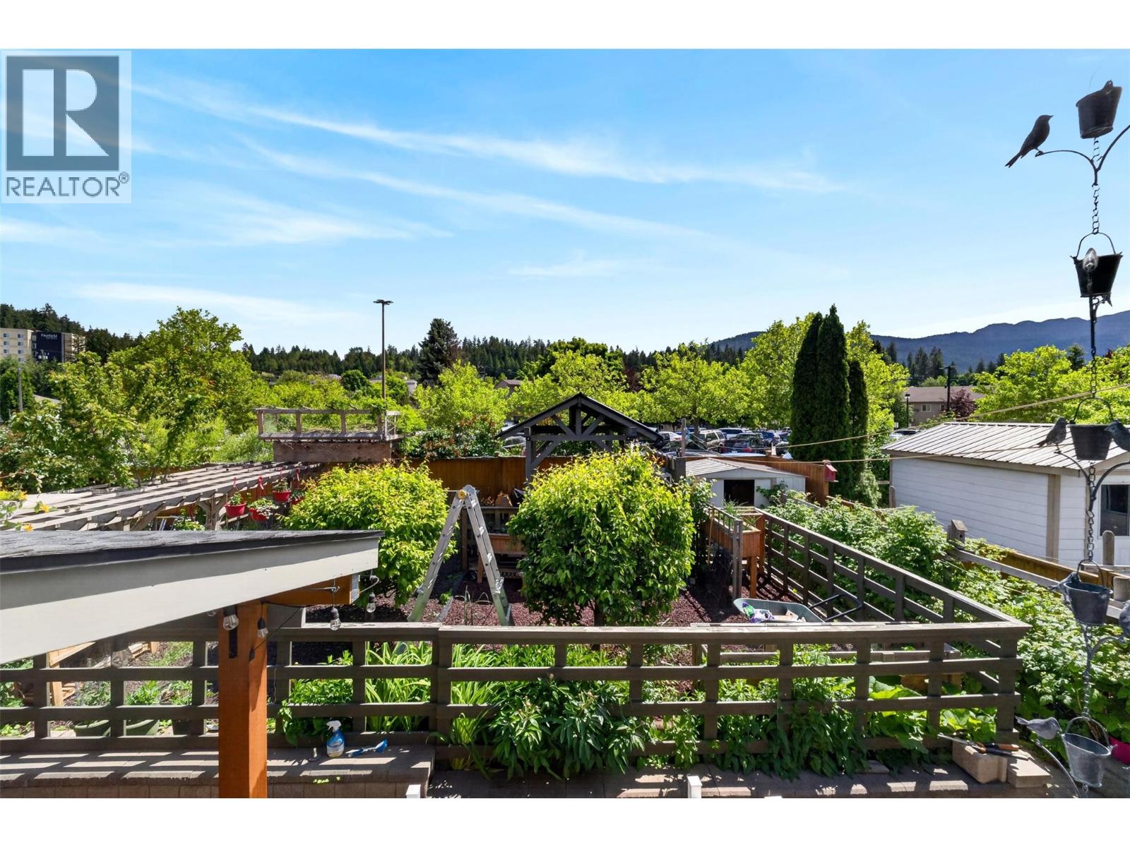 1050 8 Avenue Ne, Salmon Arm, British Columbia  V1E 4A4 - Photo 65 - 10390380