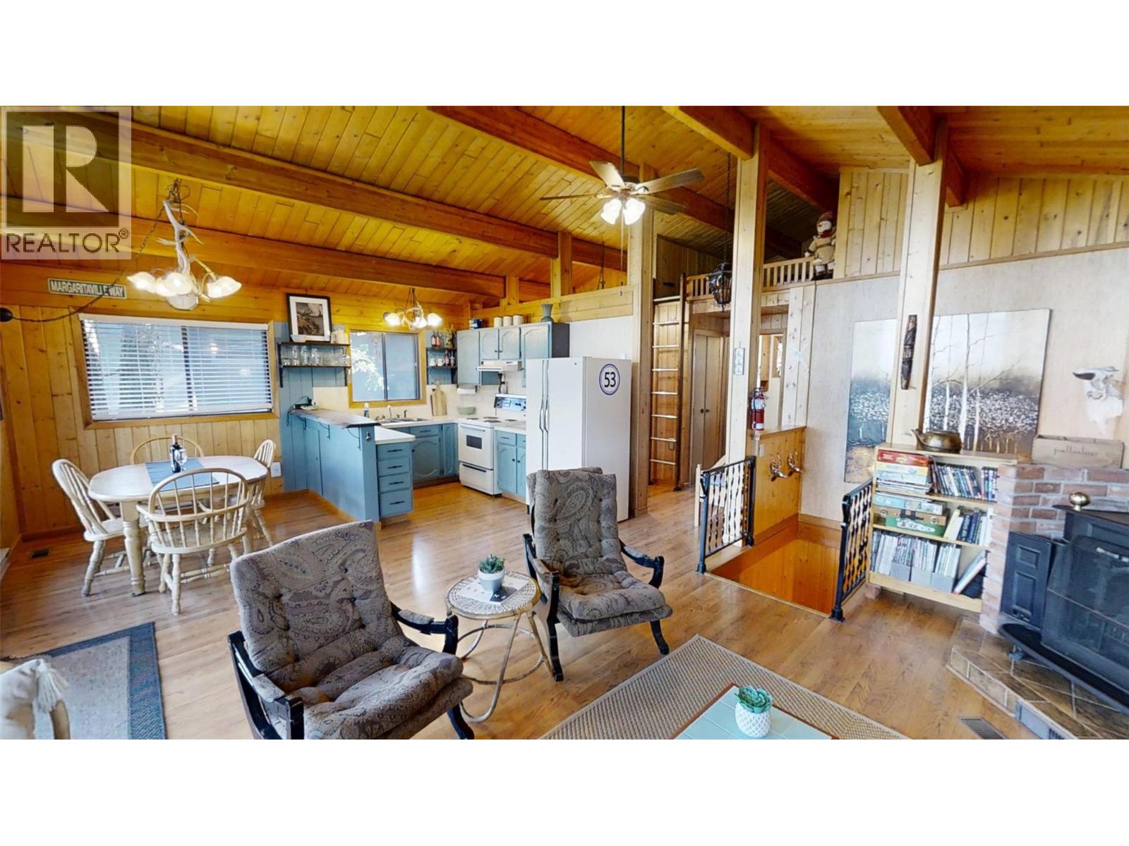 1121 Hilltop Road, Windermere, British Columbia  V0B 2L1 - Photo 19 - 10391273