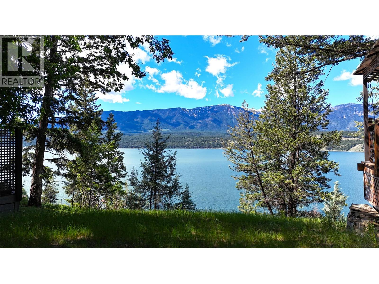 1121 Hilltop Road, Windermere, British Columbia  V0B 2L1 - Photo 9 - 10391273