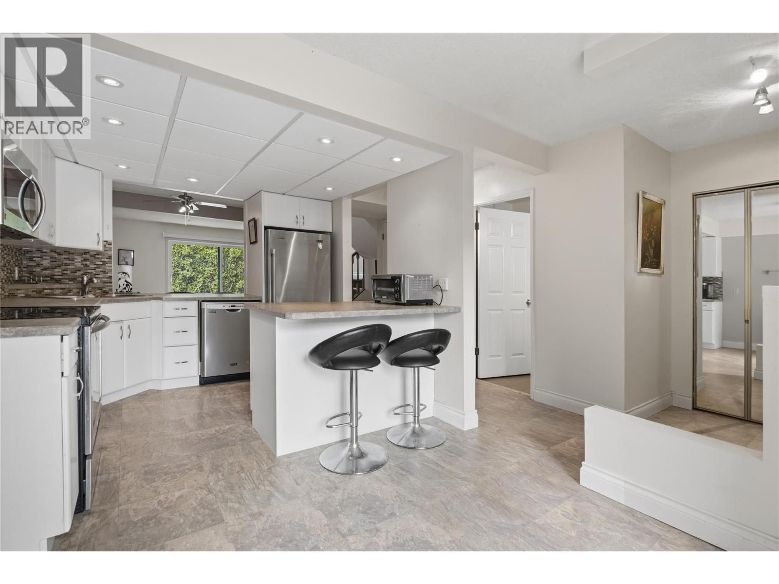 1050 Springfield Road Unit# 115, Kelowna, British Columbia  V1Y 8J7 - Photo 4 - 10391344