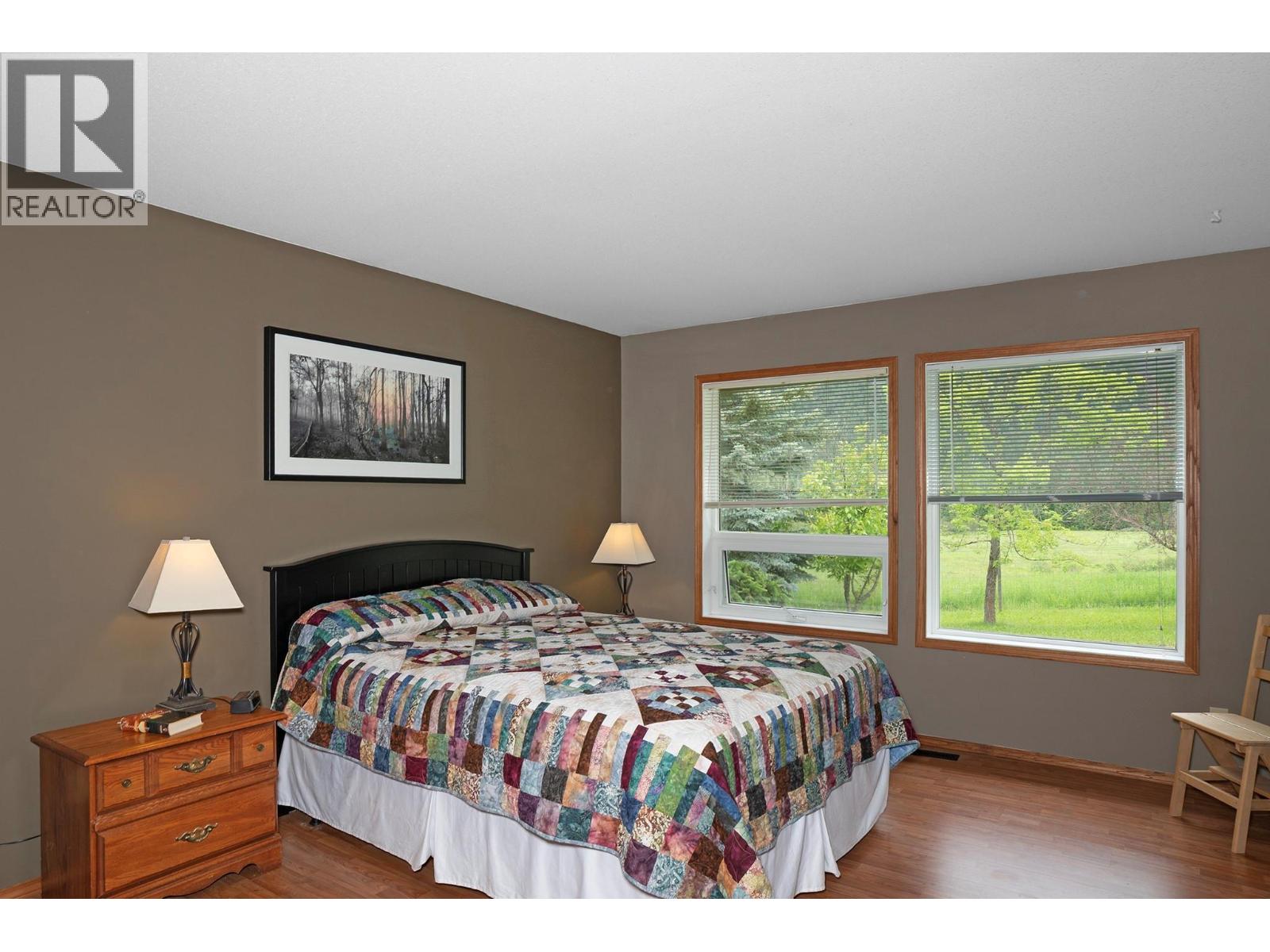 3319 Lloyd Road, Canyon, British Columbia  V0B 1C1 - Photo 17 - 10391268