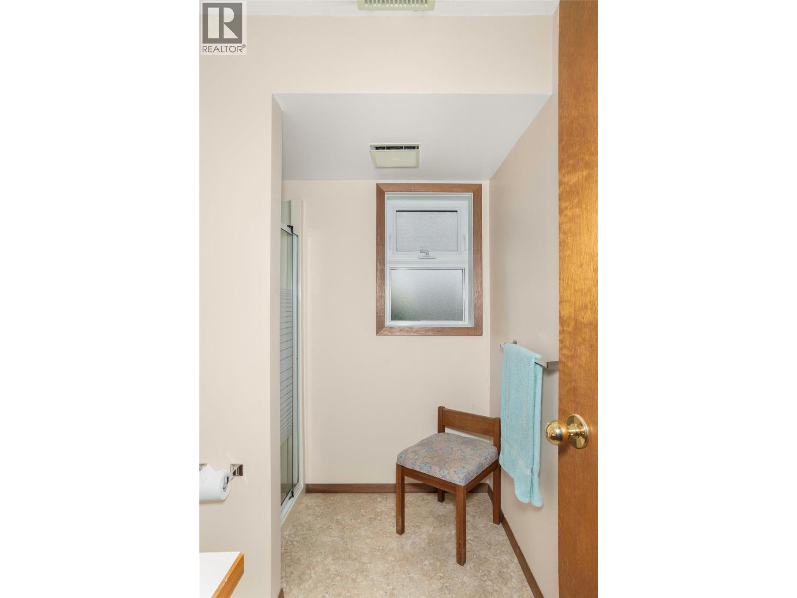 3319 Lloyd Road, Canyon, British Columbia  V0B 1C1 - Photo 28 - 10391268