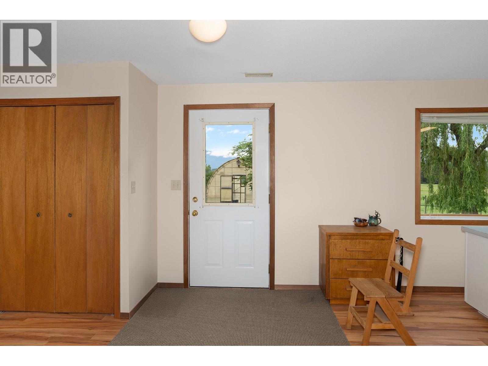 3319 Lloyd Road, Canyon, British Columbia  V0B 1C1 - Photo 32 - 10391268
