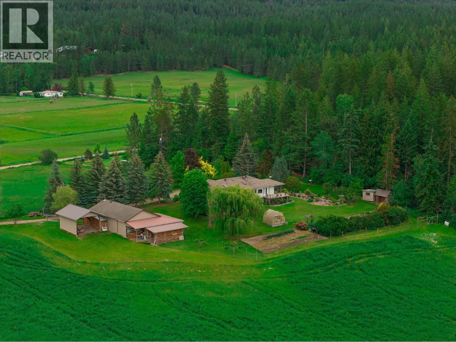 3319 Lloyd Road, Canyon, British Columbia  V0B 1C1 - Photo 51 - 10391268