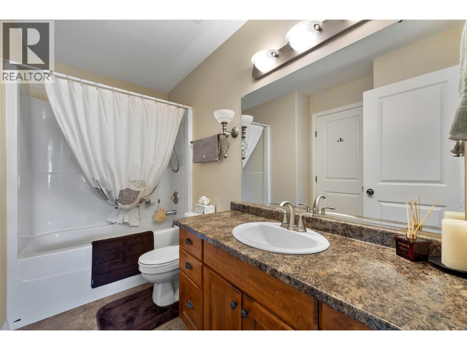 1940 Hillside Drive Unit# 32, Kamloops, British Columbia  V2E 2T3 - Photo 18 - 10391224
