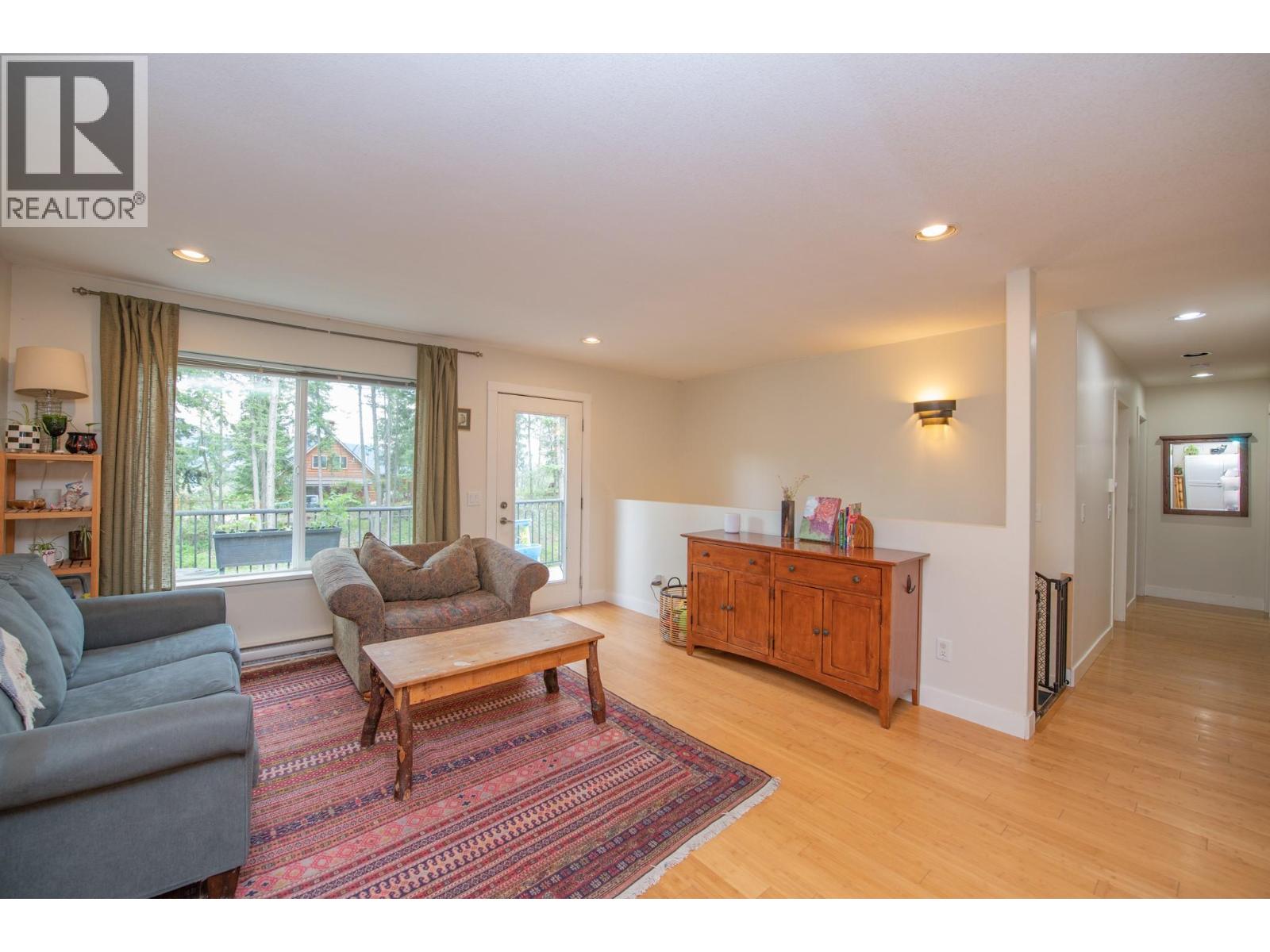 9535 Keithley Road, Vernon, British Columbia  V1H 2E5 - Photo 14 - 10390796