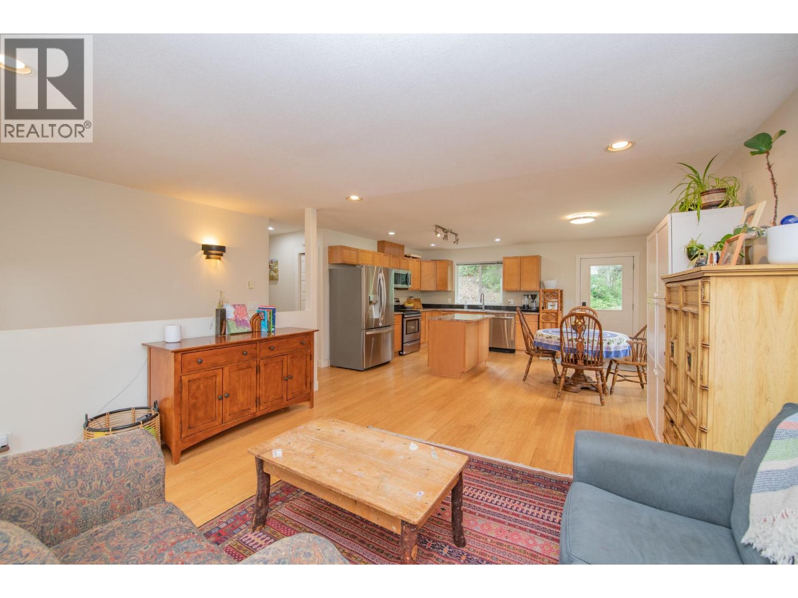 9535 Keithley Road, Vernon, British Columbia  V1H 2E5 - Photo 15 - 10390796