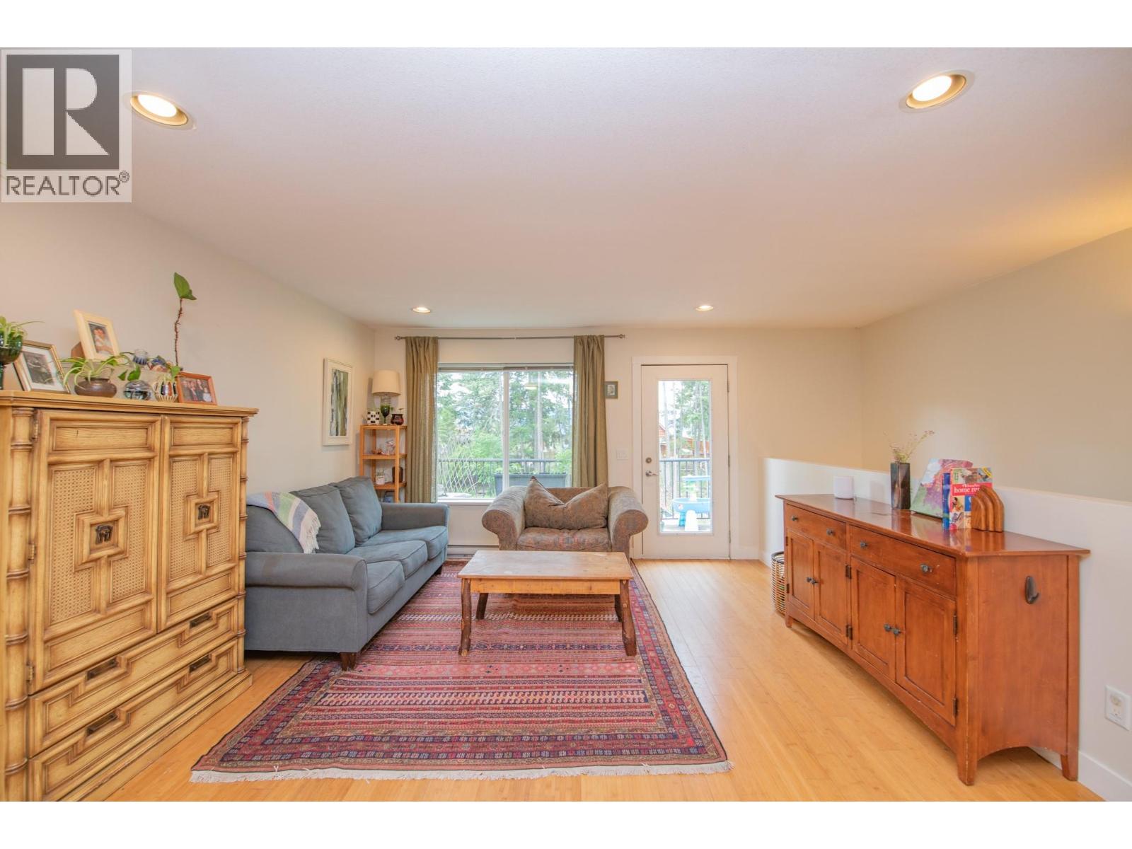 9535 Keithley Road, Vernon, British Columbia  V1H 2E5 - Photo 18 - 10390796