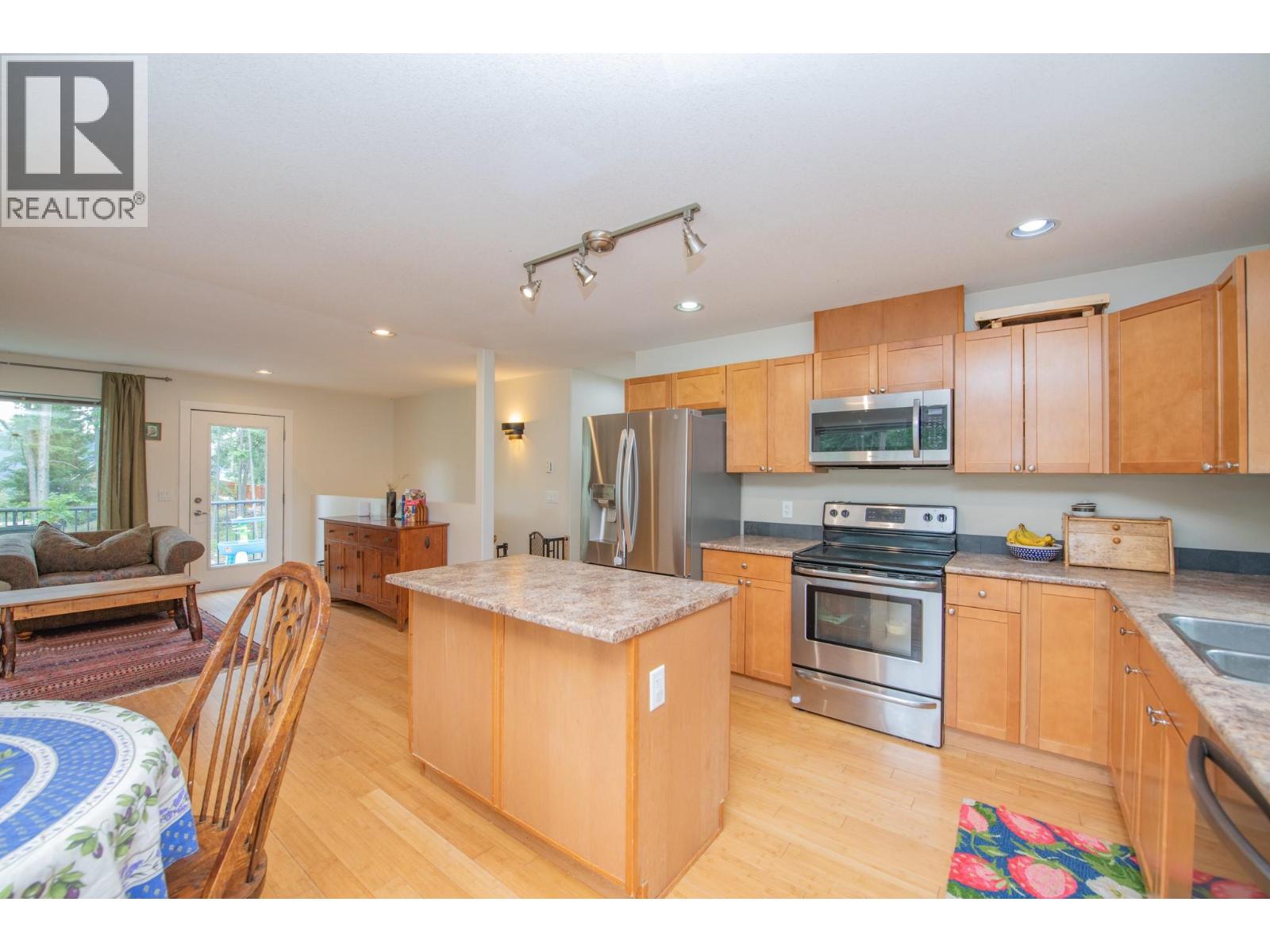 9535 Keithley Road, Vernon, British Columbia  V1H 2E5 - Photo 25 - 10390796
