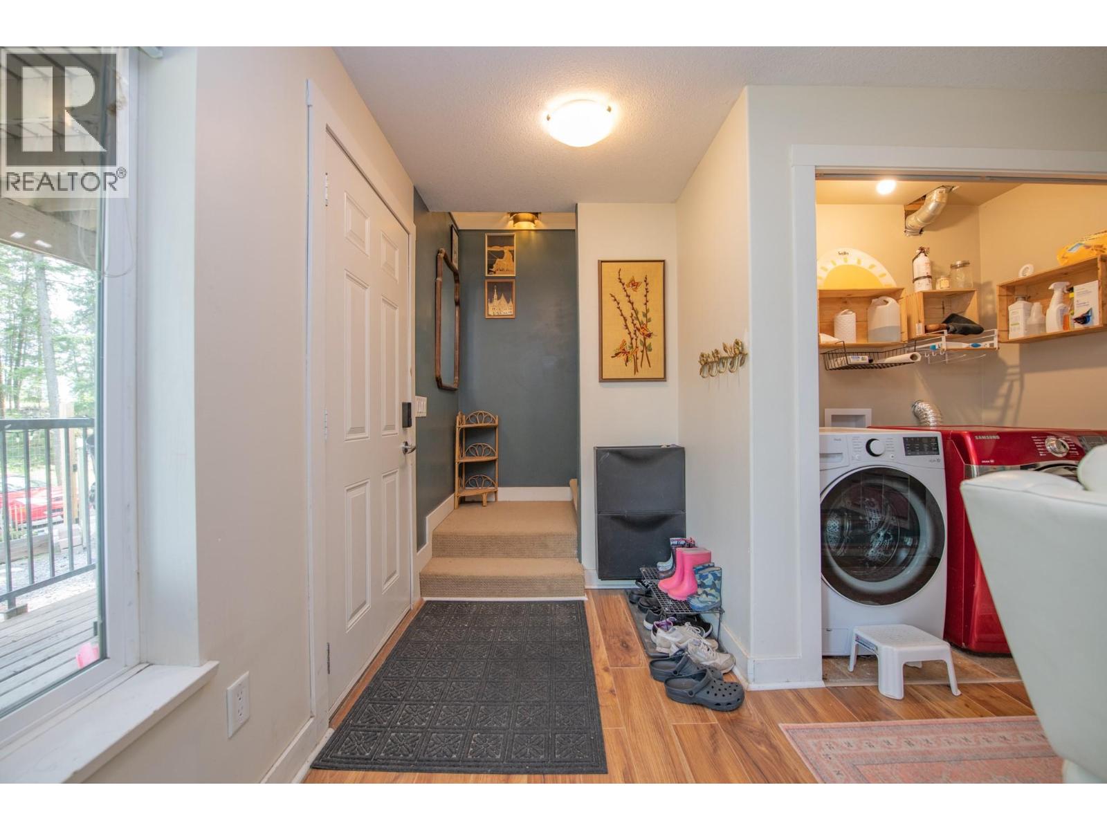 9535 Keithley Road, Vernon, British Columbia  V1H 2E5 - Photo 8 - 10390796