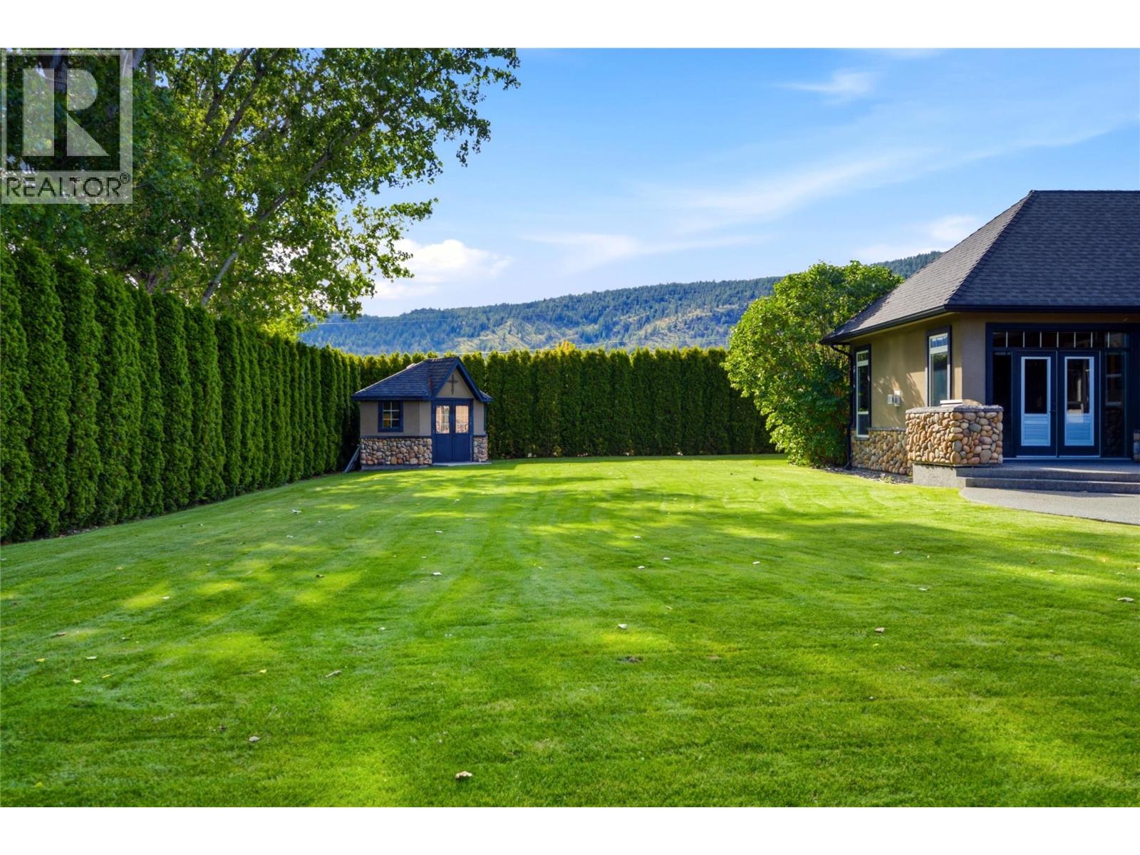 2206 Burgess Avenue, Merritt, British Columbia  V1K 1R3 - Photo 74 - 10391086