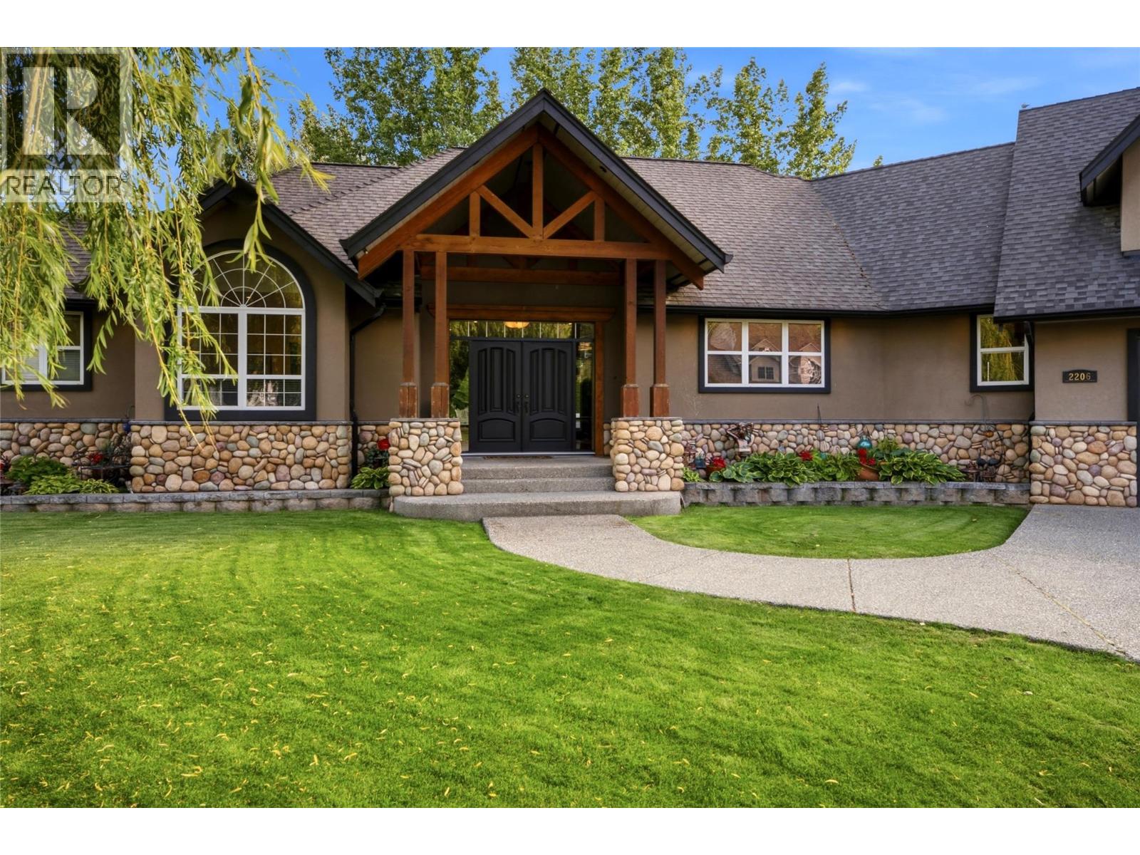 2206 Burgess Avenue, Merritt, British Columbia  V1K 1R3 - Photo 84 - 10391086