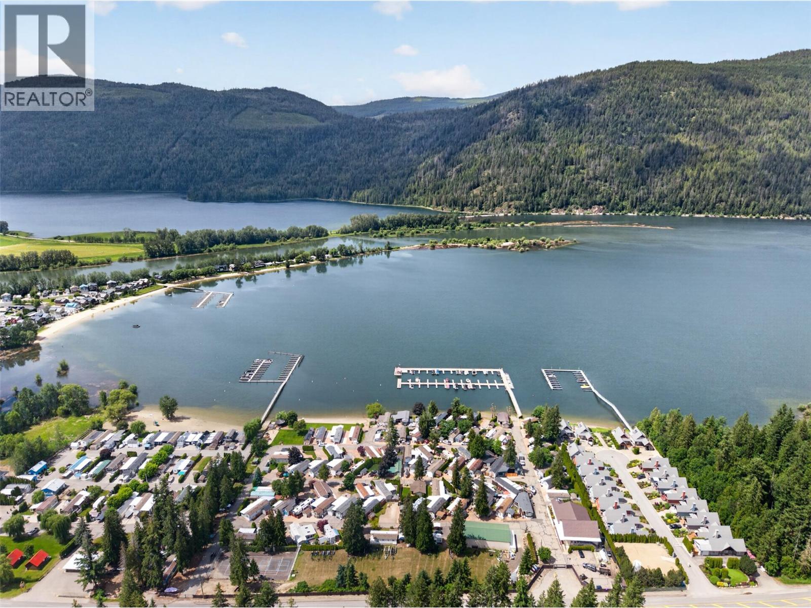 8242 97a Highway Unit# 80, Mara, British Columbia  V0E 2K0 - Photo 11 - 10390546