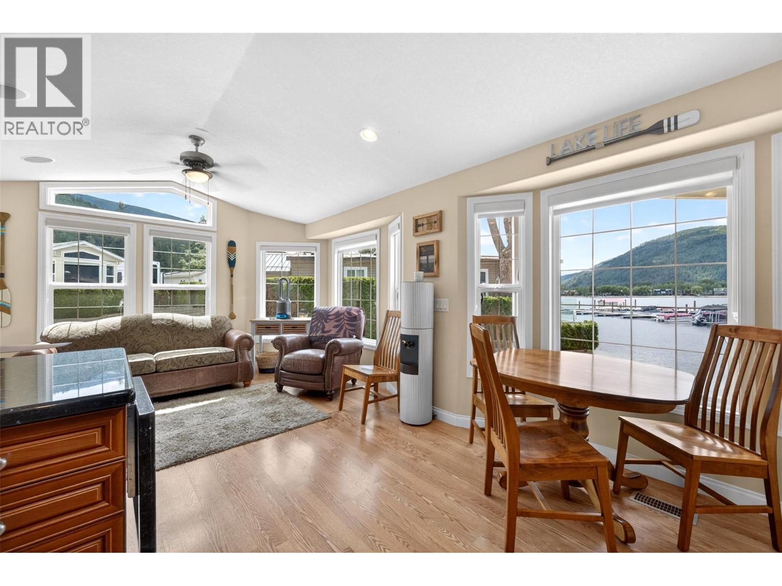 8242 97a Highway Unit# 80, Mara, British Columbia  V0E 2K0 - Photo 32 - 10390546