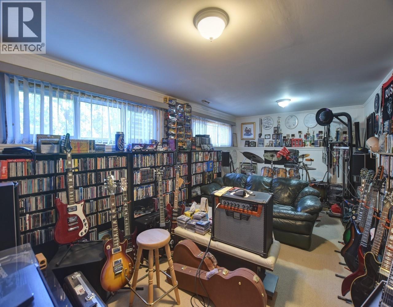 184 Cariboo Road, Kelowna, British Columbia  V1V 2E4 - Photo 13 - 10391215