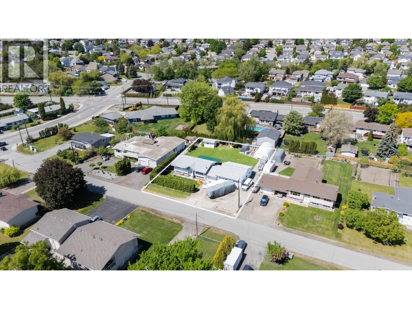 184 Cariboo Road, Kelowna, British Columbia  V1V 2E4 - Photo 23 - 10391215