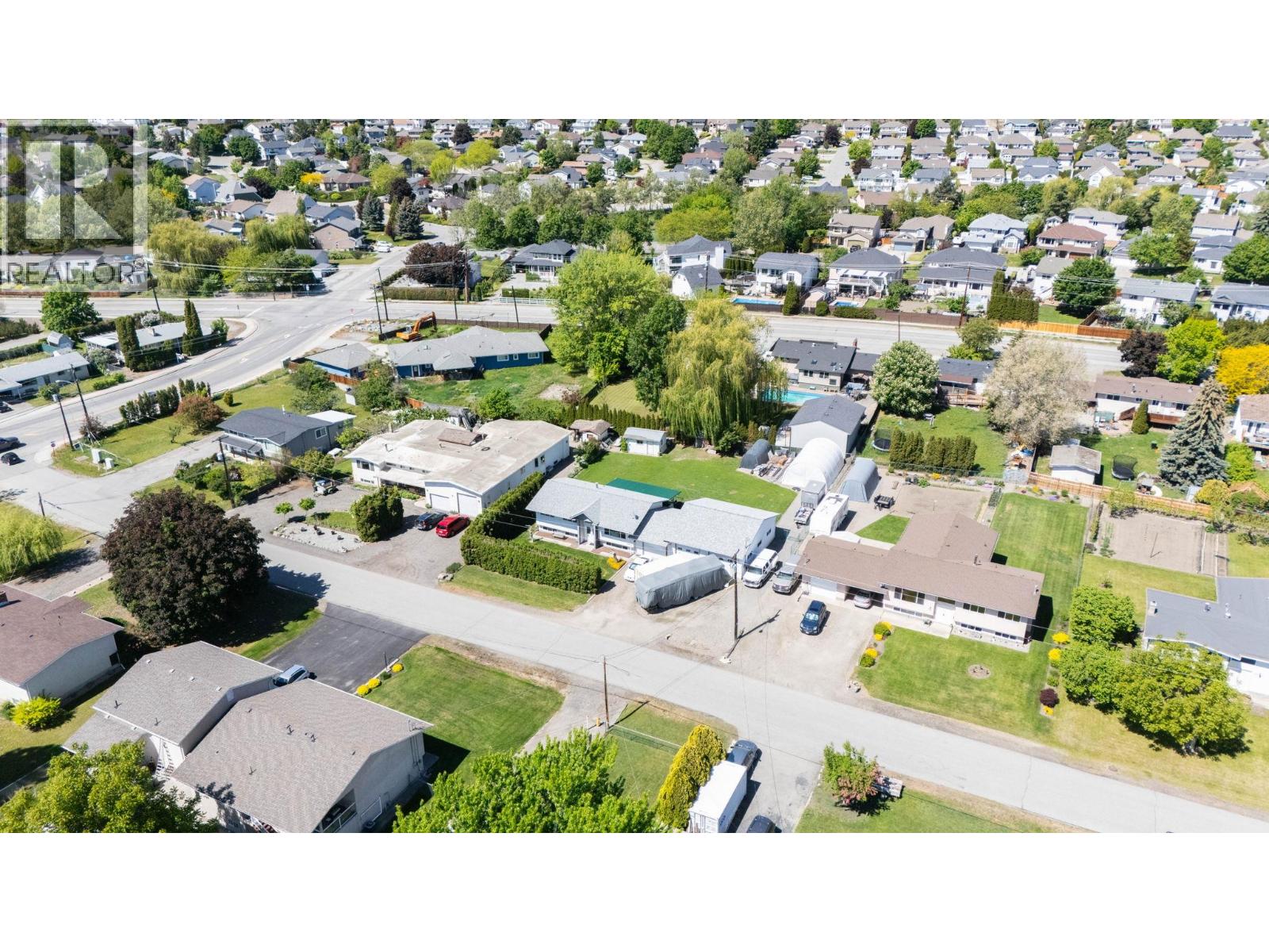 184 Cariboo Road, Kelowna, British Columbia  V1V 2E4 - Photo 24 - 10391215