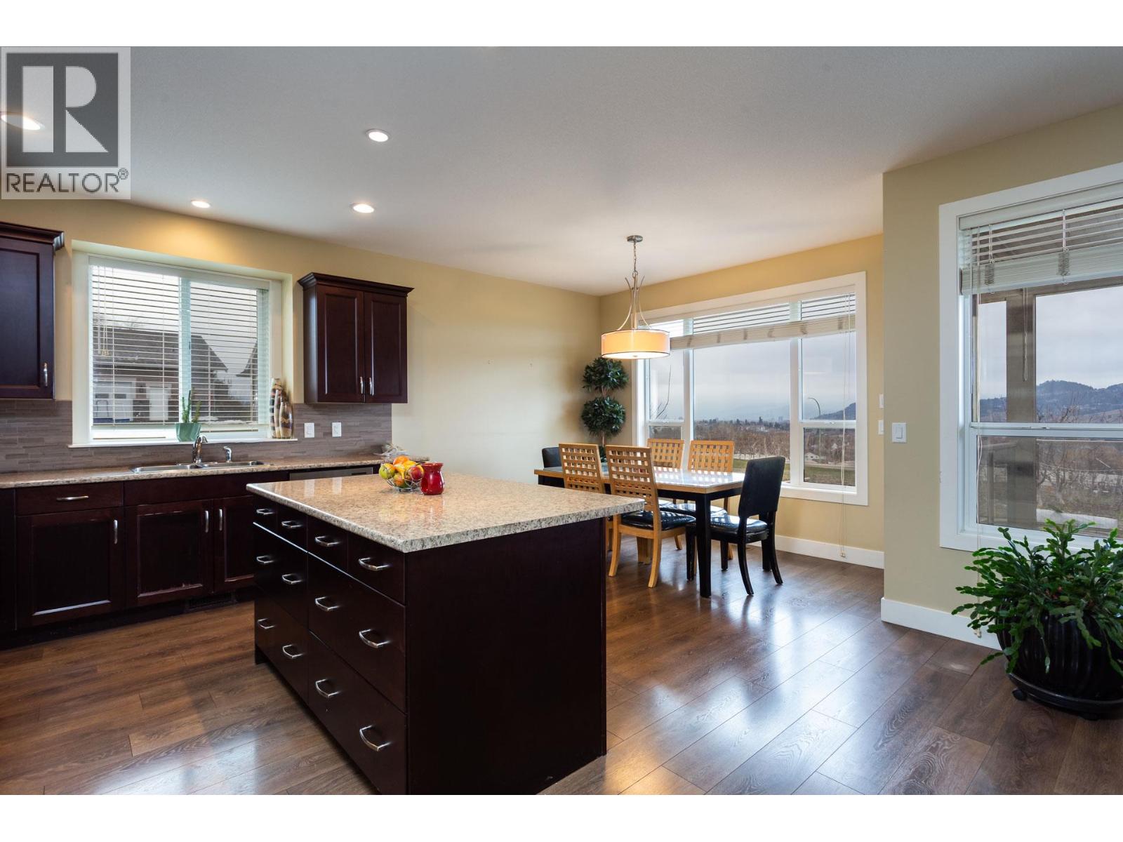 833 Mccurdy Road E, Kelowna, British Columbia  V1X 8G3 - Photo 10 - 10391361