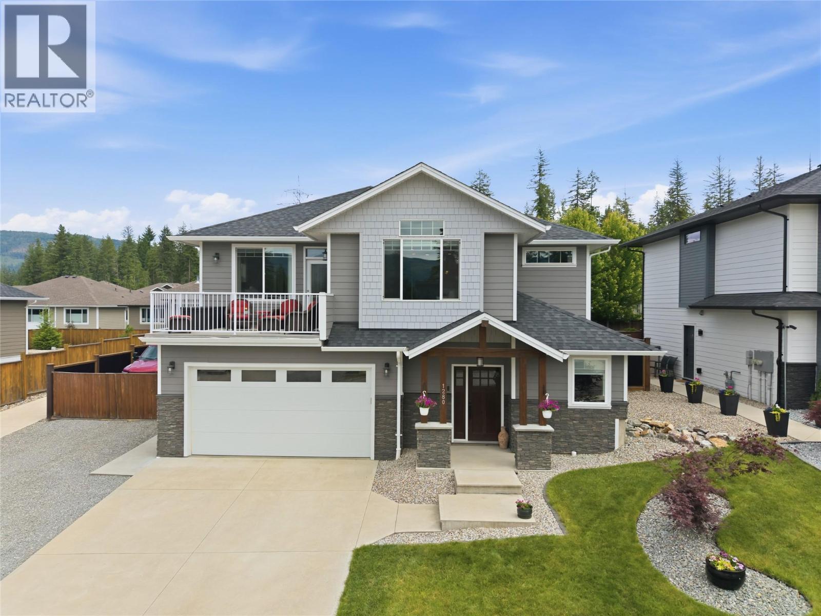 1280 23 Street SE, salmon arm, British Columbia