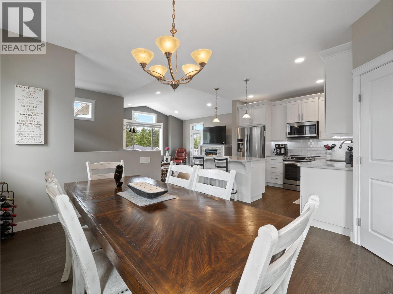 1280 23 Street Se, Salmon Arm, British Columbia  V1E 0C7 - Photo 17 - 10391244