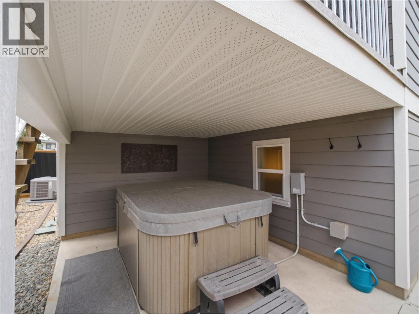 1280 23 Street Se, Salmon Arm, British Columbia  V1E 0C7 - Photo 45 - 10391244