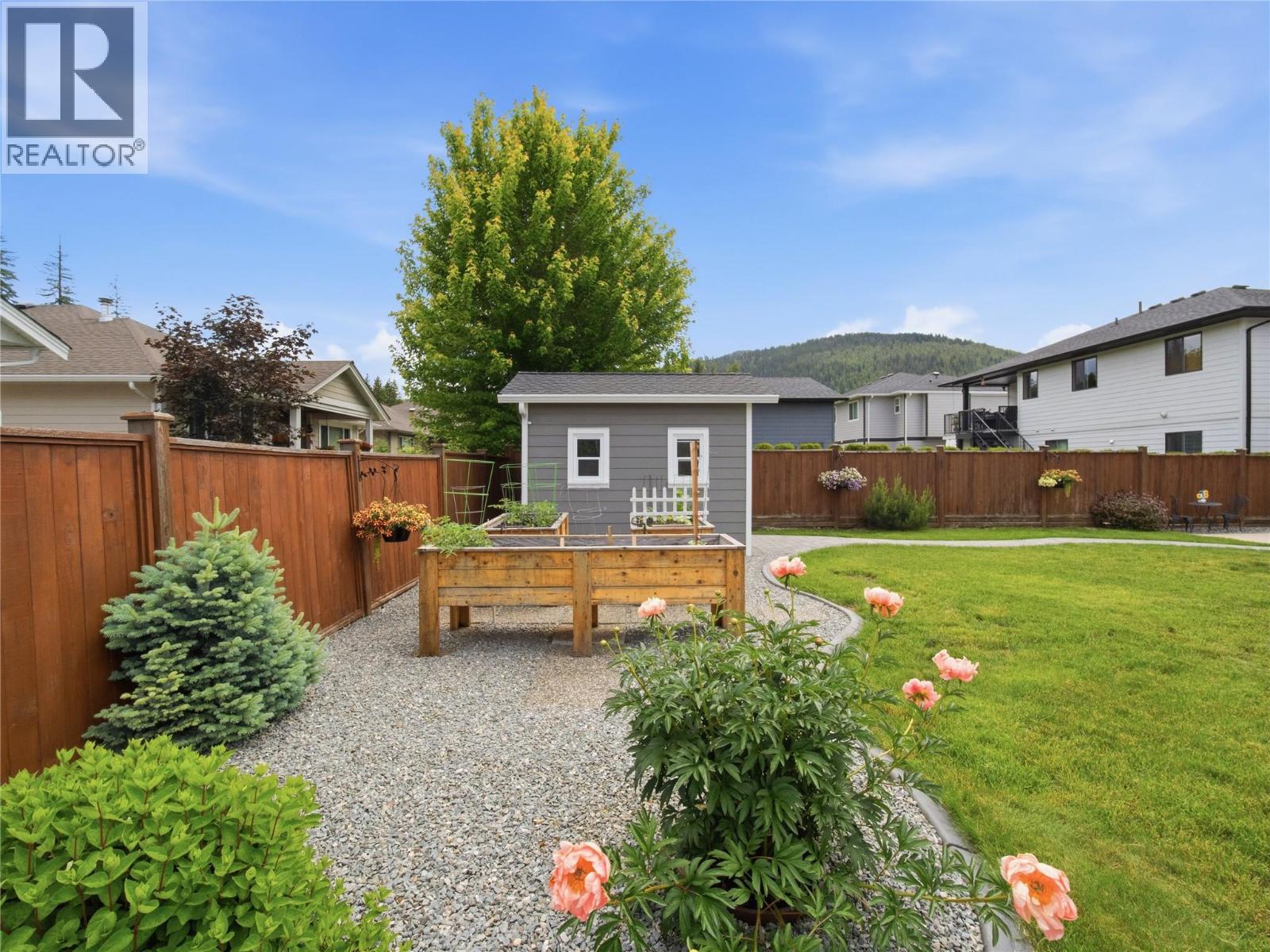 1280 23 Street Se, Salmon Arm, British Columbia  V1E 0C7 - Photo 50 - 10391244