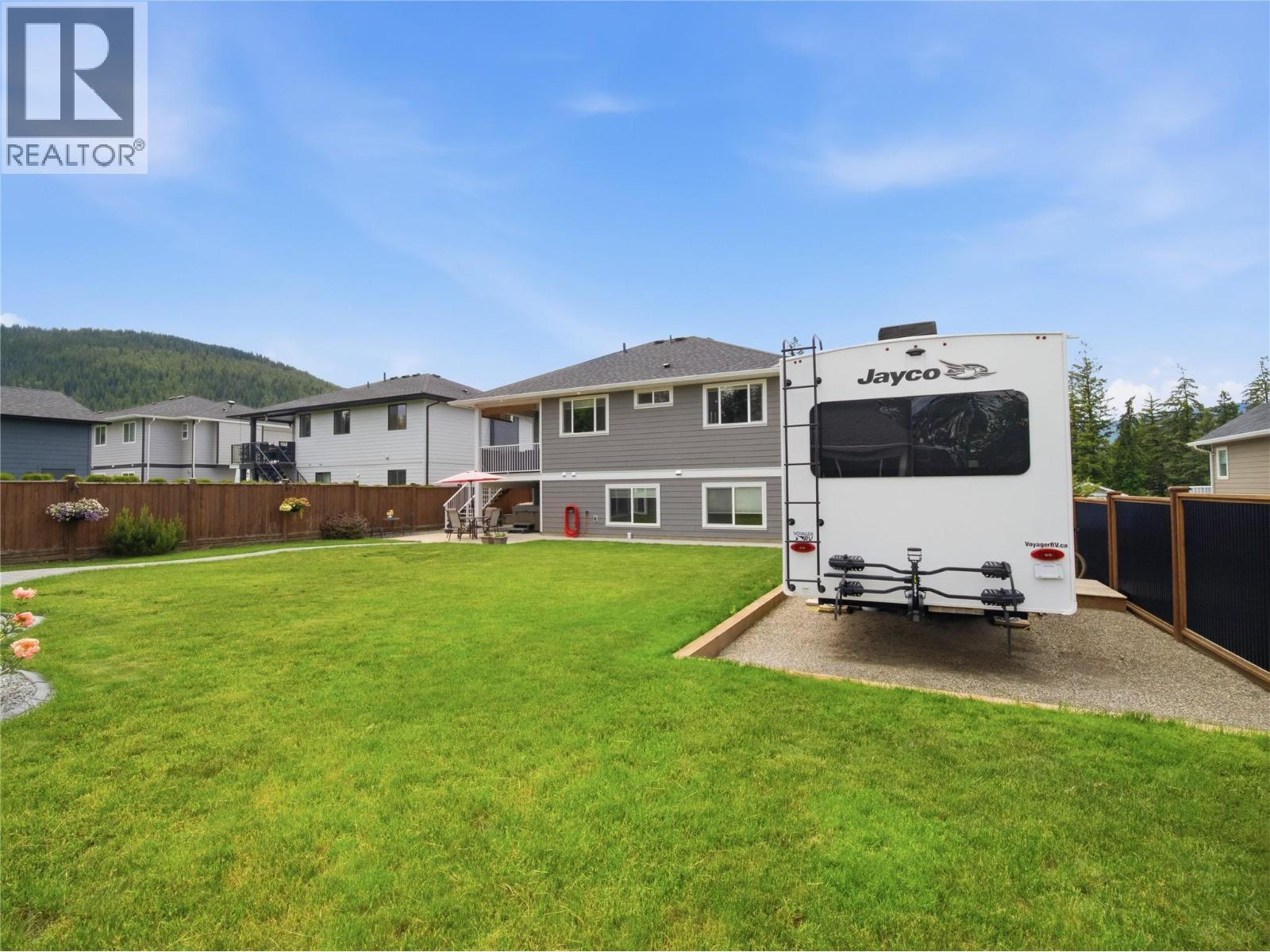 1280 23 Street Se, Salmon Arm, British Columbia  V1E 0C7 - Photo 53 - 10391244