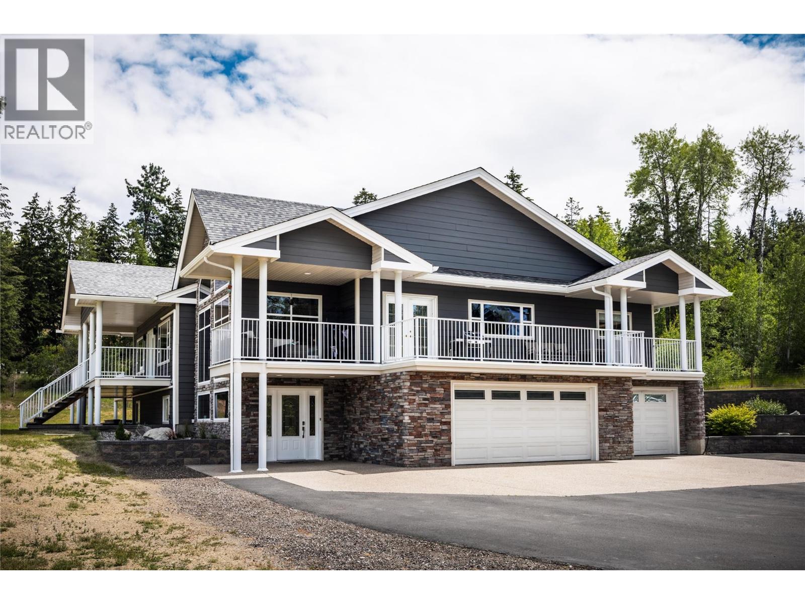 4430 June Springs Road, Kelowna, British Columbia  V1W 4C8 - Photo 2 - 10390446