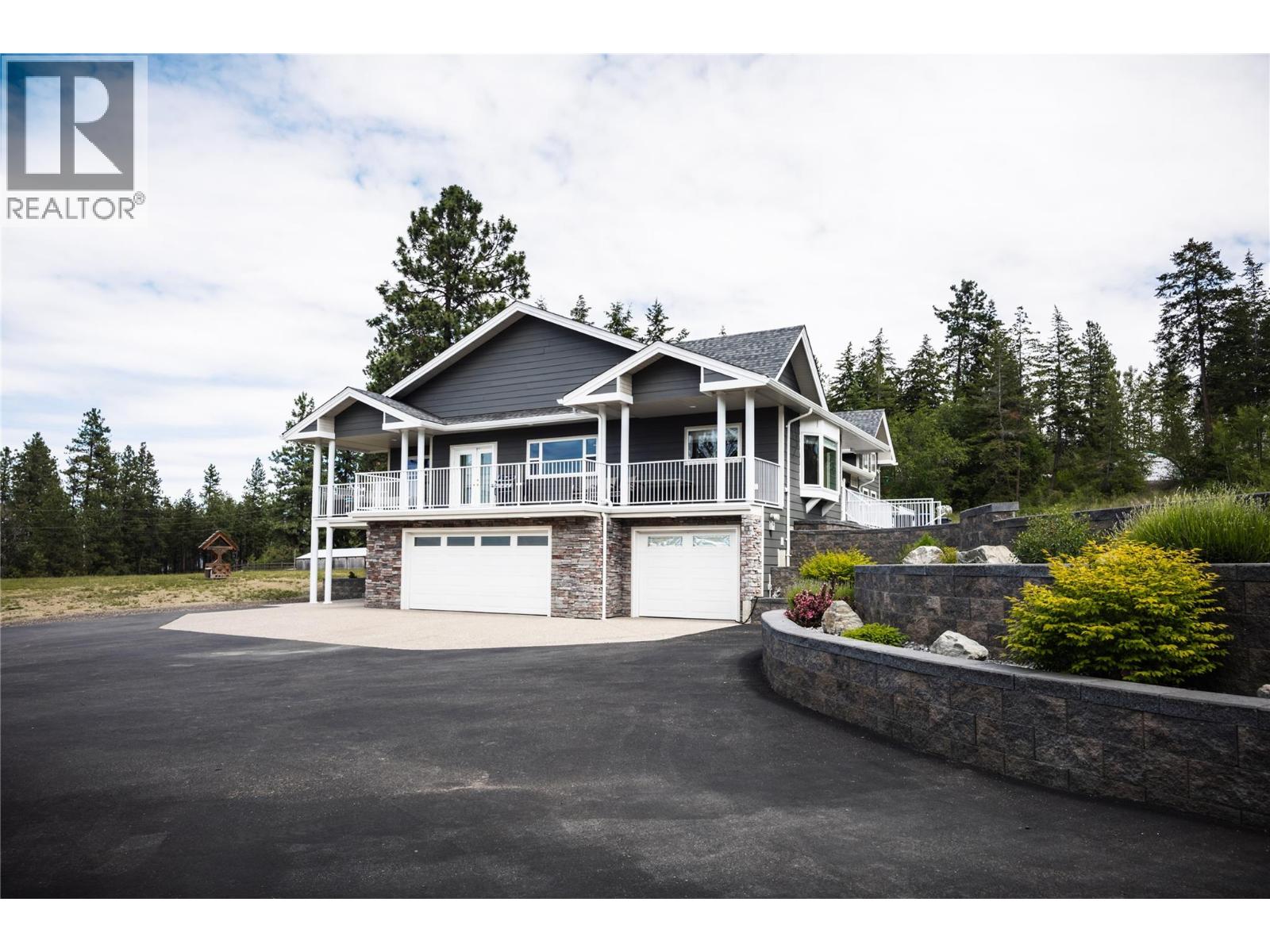 4430 June Springs Road, Kelowna, British Columbia  V1W 4C8 - Photo 3 - 10390446