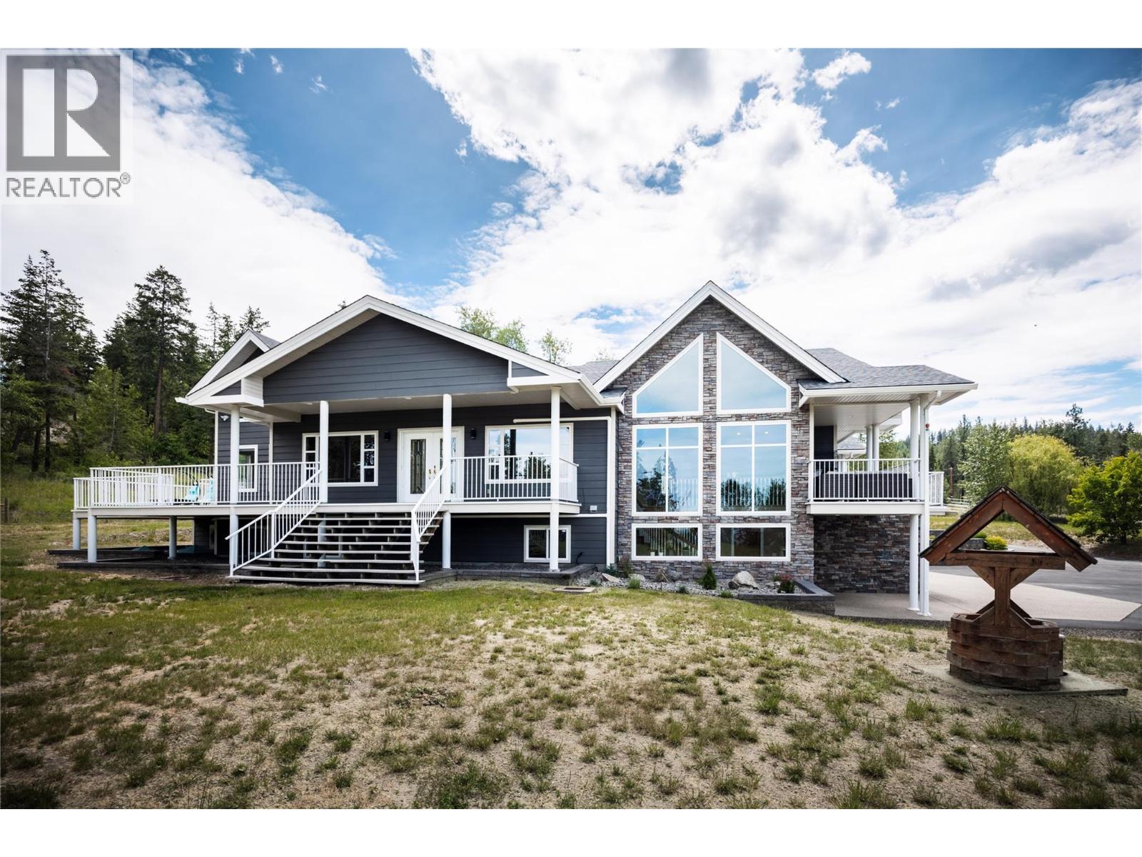 4430 June Springs Road, Kelowna, British Columbia  V1W 4C8 - Photo 4 - 10390446