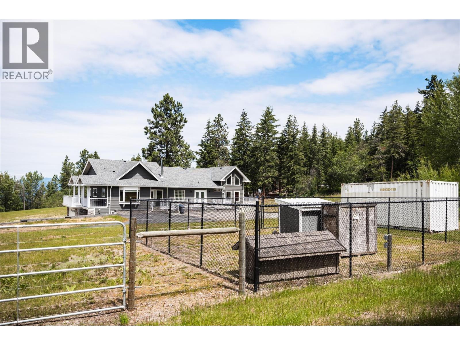 4430 June Springs Road, Kelowna, British Columbia  V1W 4C8 - Photo 6 - 10390446