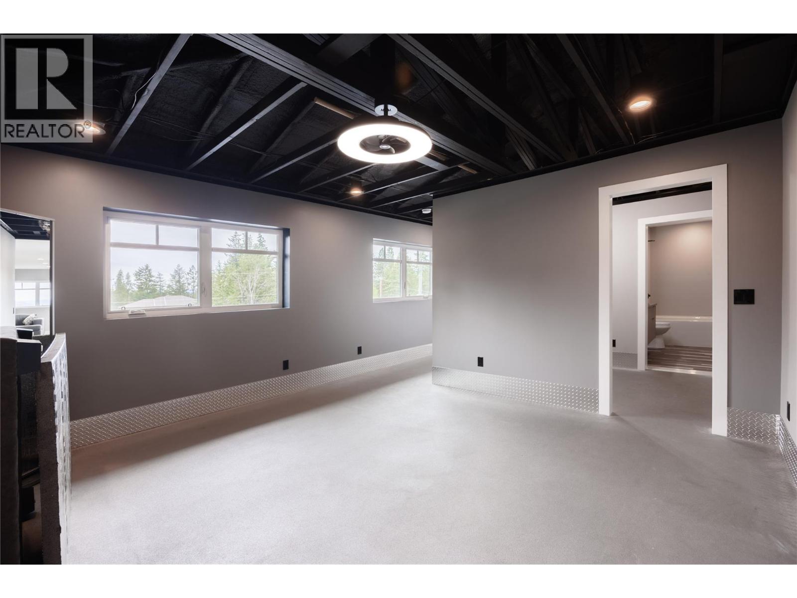4430 June Springs Road, Kelowna, British Columbia  V1W 4C8 - Photo 80 - 10390446