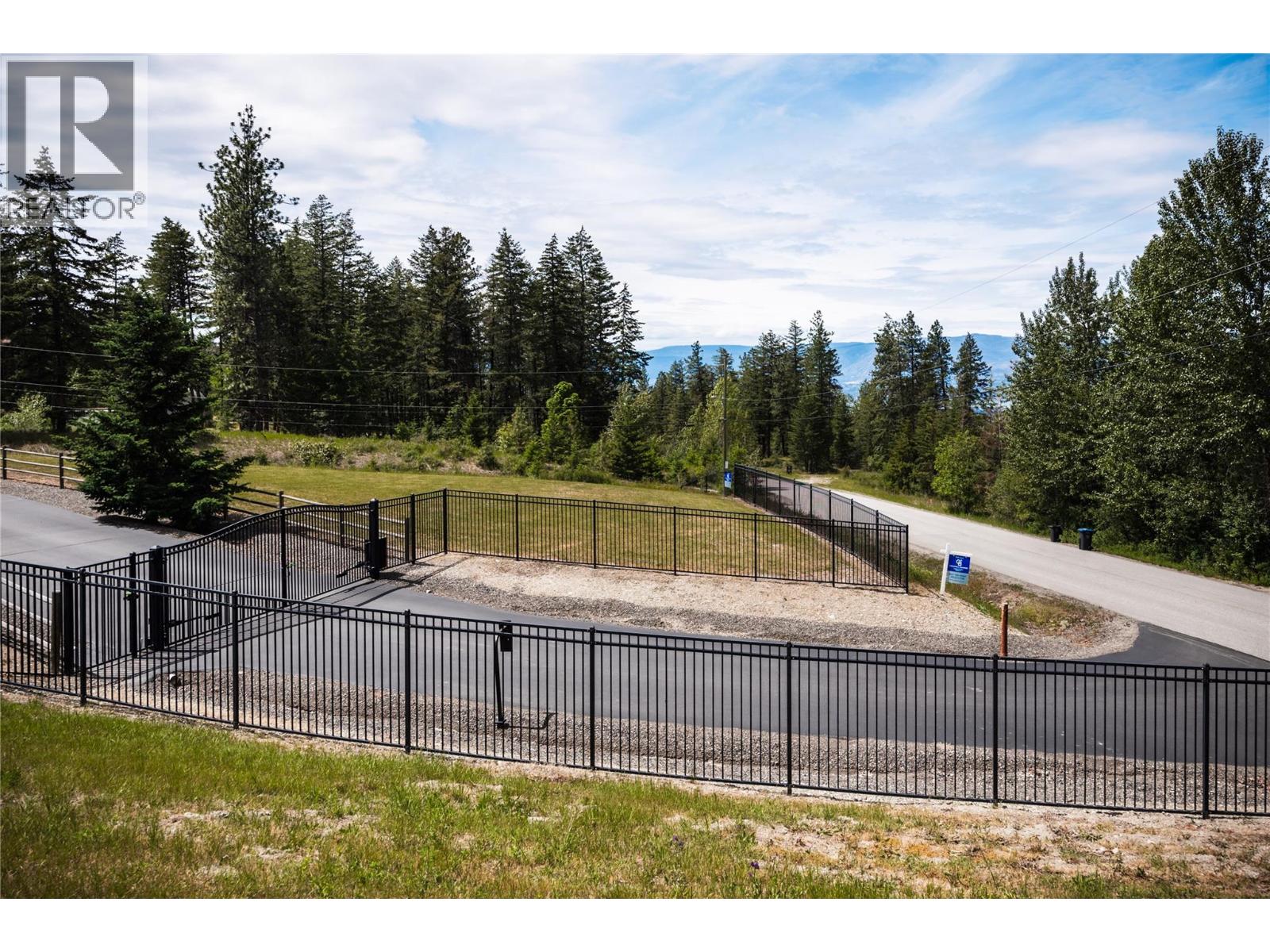 4430 June Springs Road, Kelowna, British Columbia  V1W 4C8 - Photo 82 - 10390446