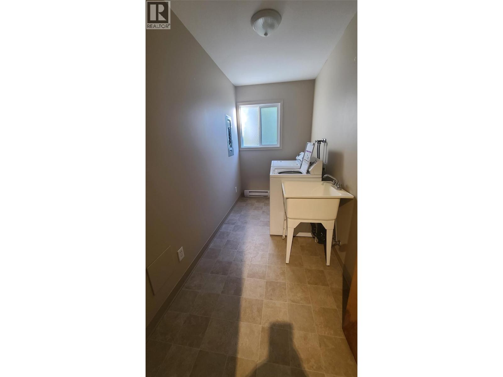 307 Norton Street, Penticton, British Columbia  V2A 4H9 - Photo 10 - 10391368