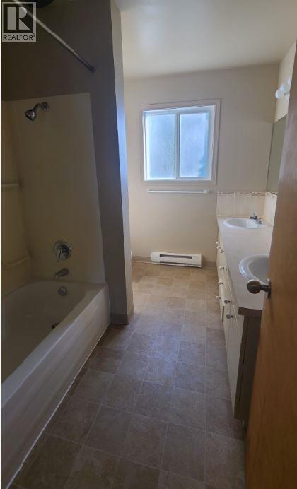 307 Norton Street, Penticton, British Columbia  V2A 4H9 - Photo 5 - 10391368