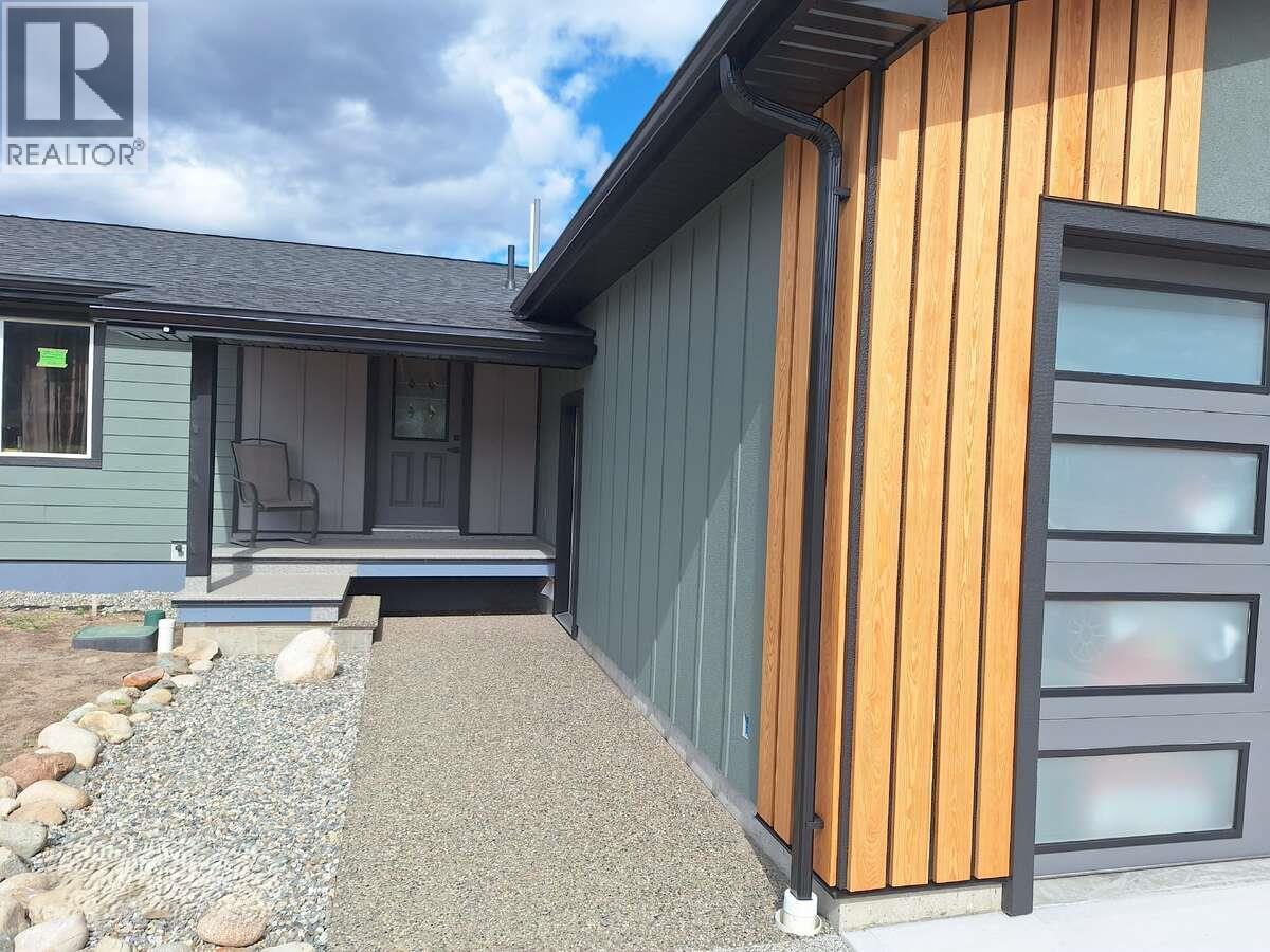 7614 Mccallum View Drive, Grand Forks, British Columbia  V0H 1H2 - Photo 6 - 10391375