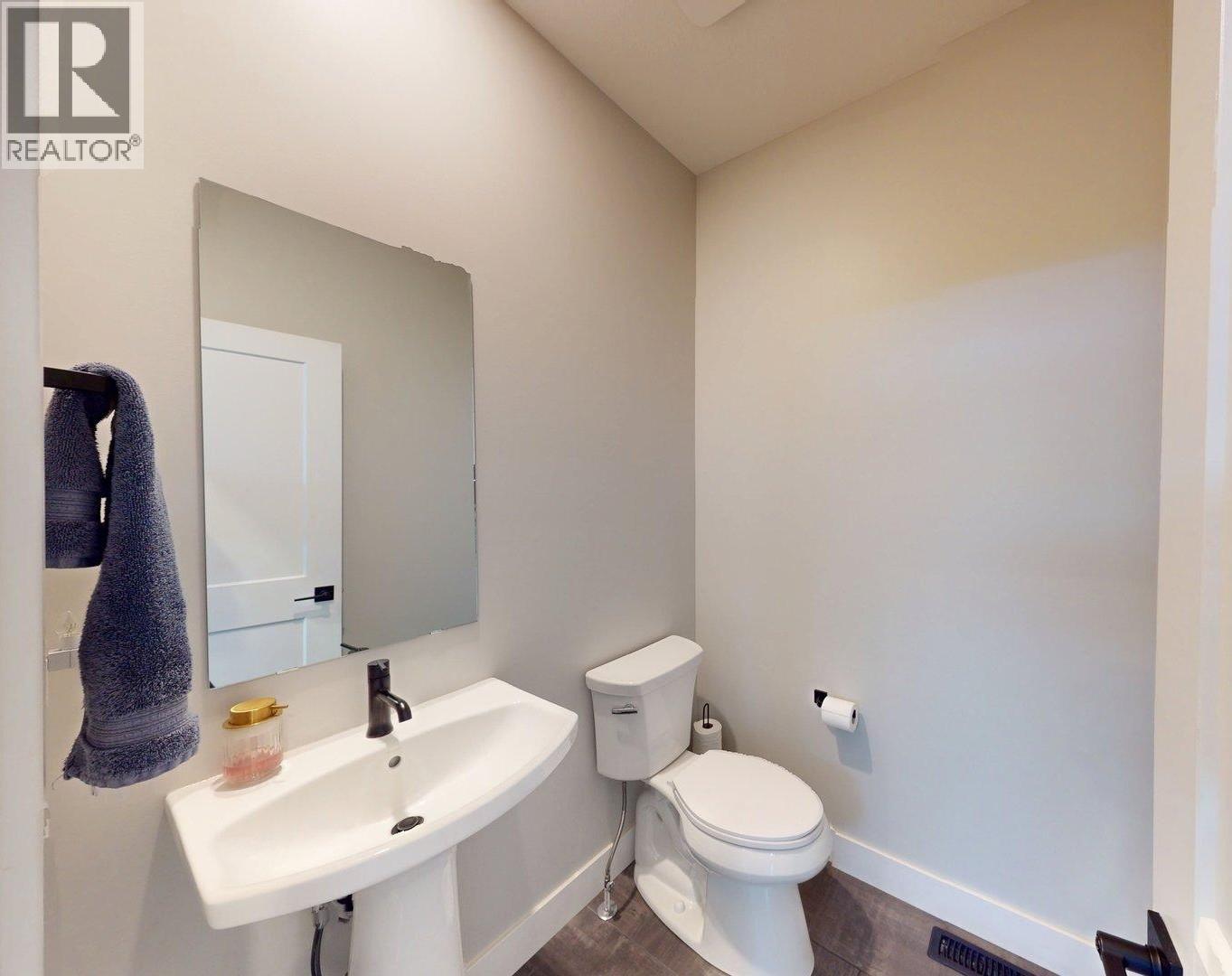 1307 Cherrywood Boulevard, Sparwood, British Columbia  V0B 2G2 - Photo 25 - 10390872