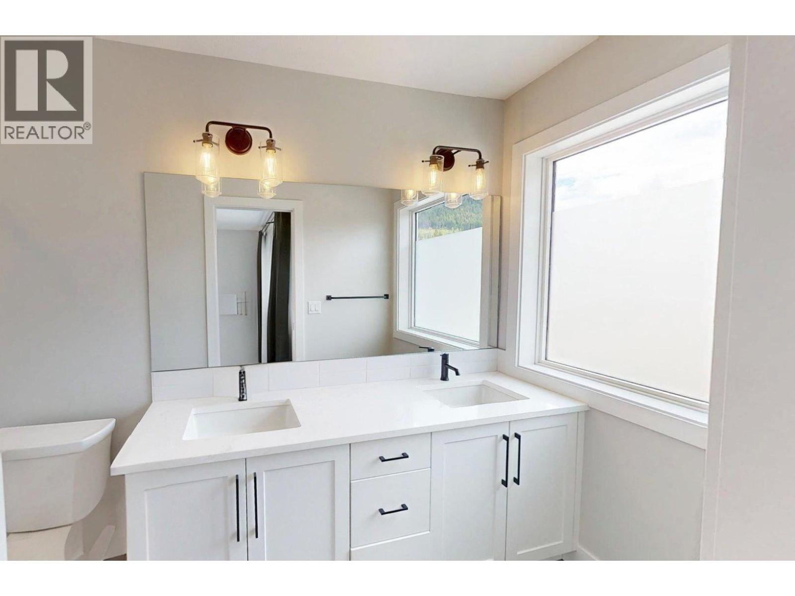1307 Cherrywood Boulevard, Sparwood, British Columbia  V0B 2G2 - Photo 34 - 10390872