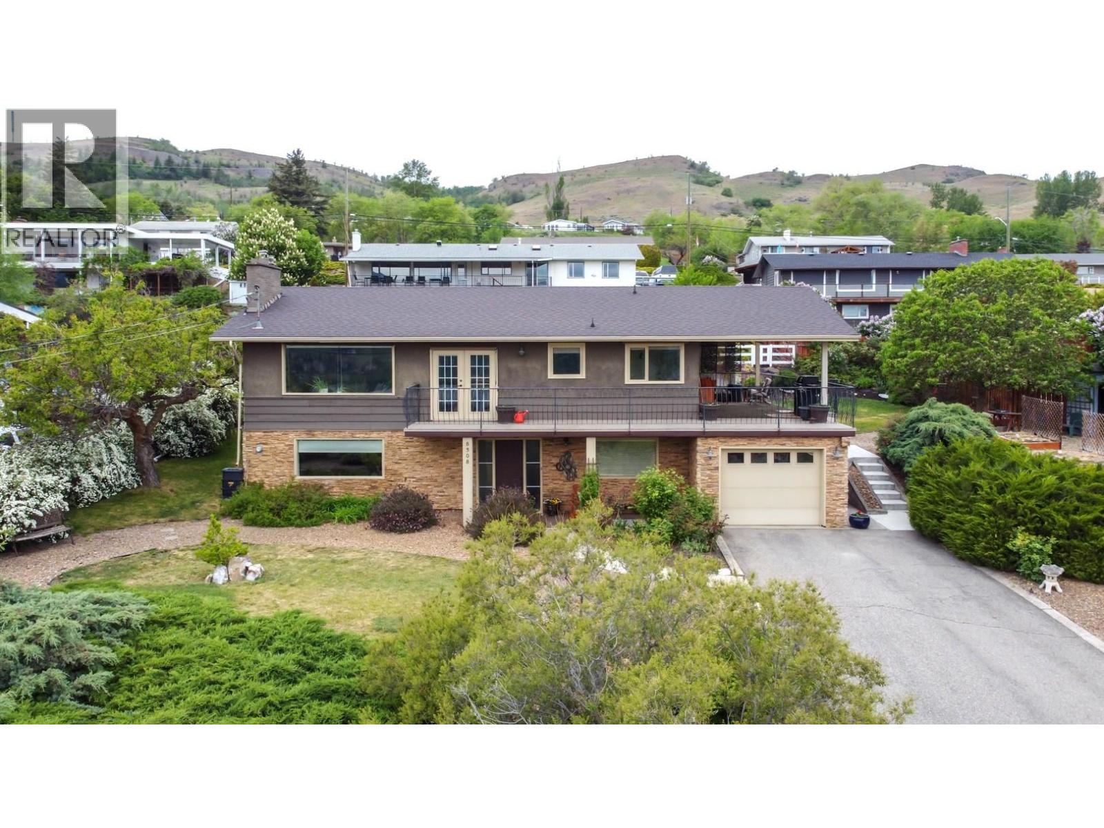 8308 Kalview Drive, Coldstream, British Columbia  V1B 1W7 - Photo 66 - 10391356