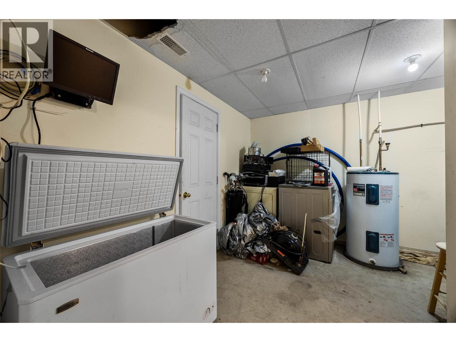 1848 Paul Lake Road, Kamloops, British Columbia  V2H 1N8 - Photo 28 - 10390632
