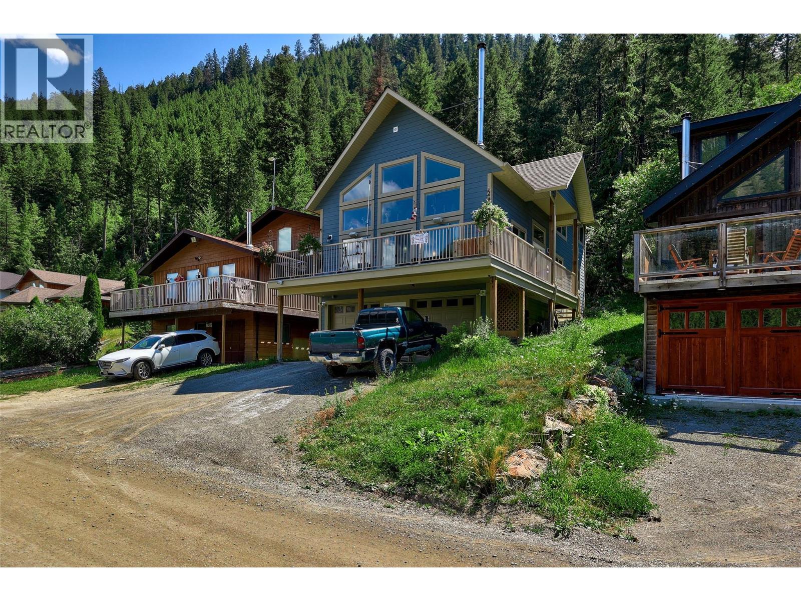 1848 Paul Lake Road, Kamloops, British Columbia  V2H 1N8 - Photo 3 - 10390632