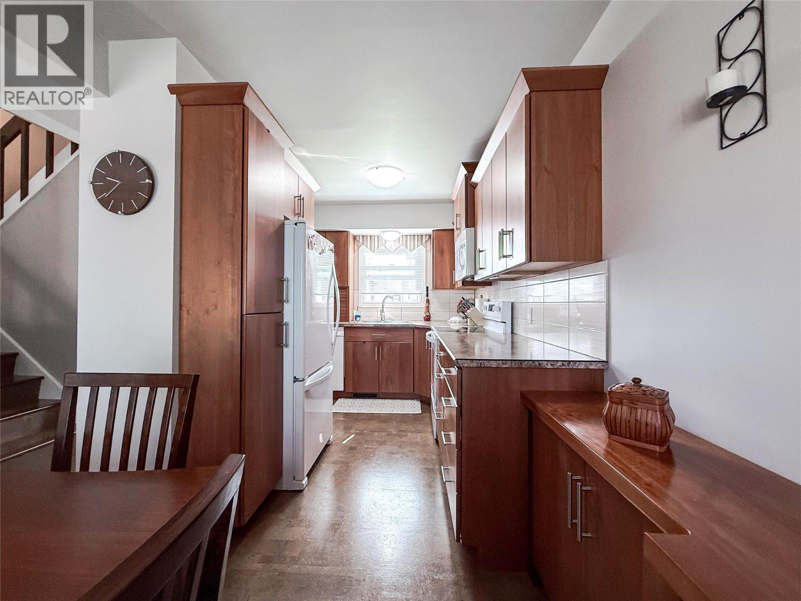 1213 Primrose Street, Trail, British Columbia  V1R 4M8 - Photo 13 - 10391259