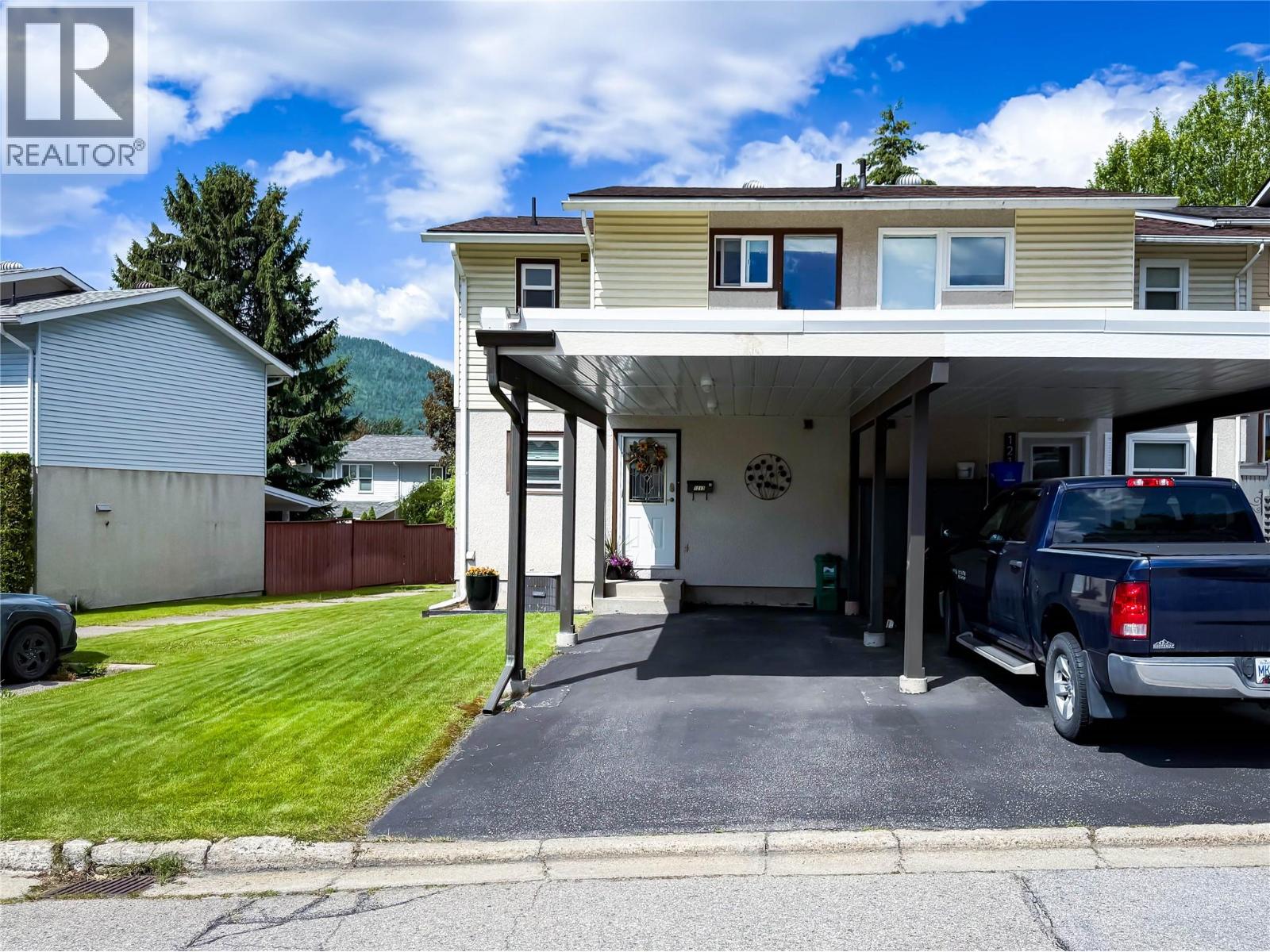 1213 Primrose Street, Trail, British Columbia  V1R 4M8 - Photo 2 - 10391259