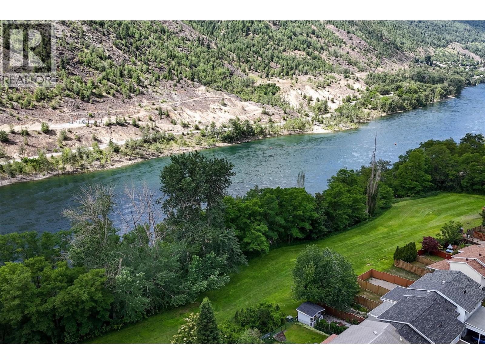 1213 Primrose Street, Trail, British Columbia  V1R 4M8 - Photo 7 - 10391259