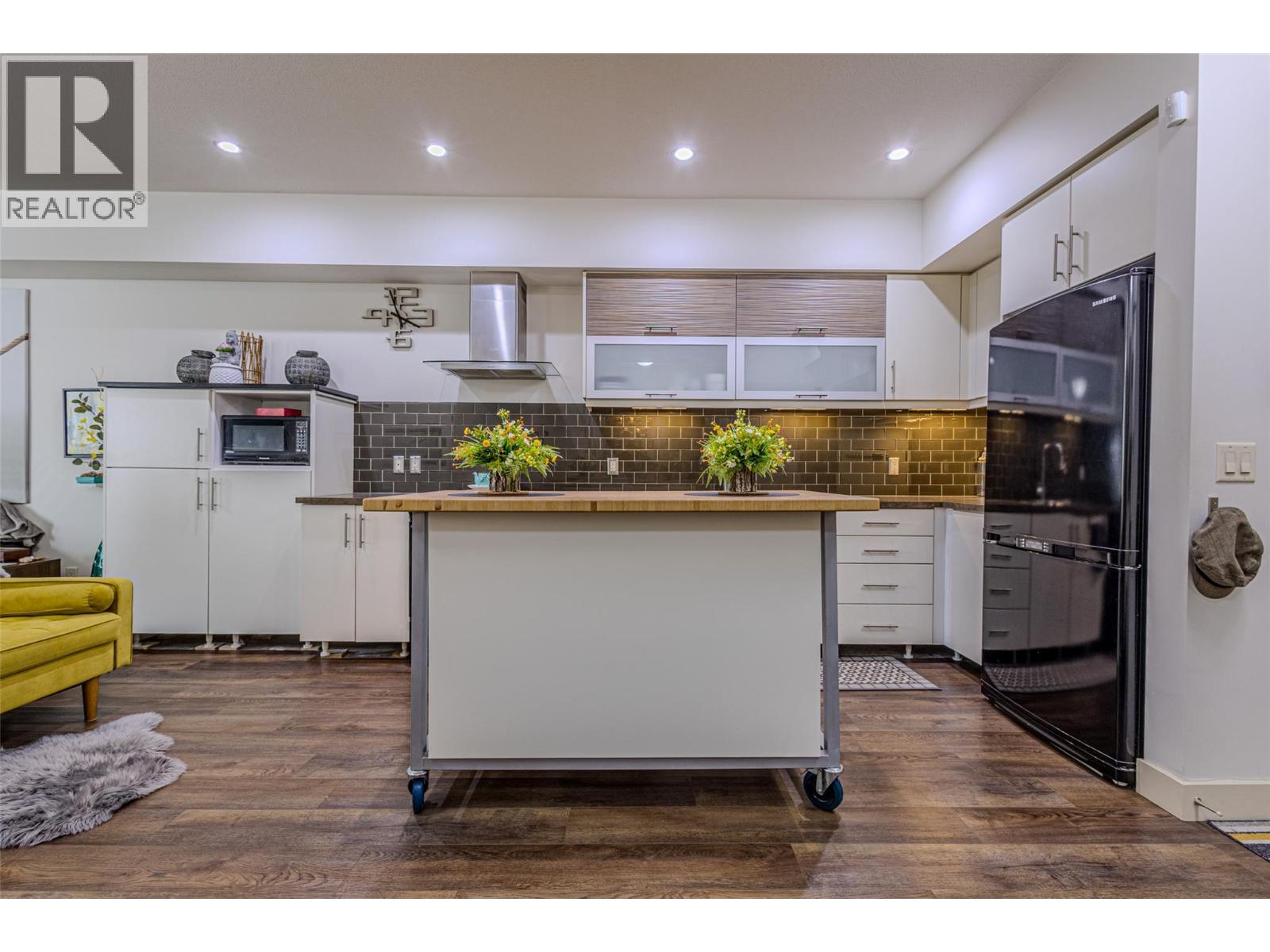 700 Martin Avenue Unit# 106, Kelowna, British Columbia  V1Y 6V3 - Photo 3 - 10391382