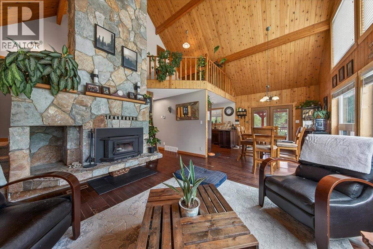 7854 Thompson Road, Kimberley, British Columbia  V1A 3L7 - Photo 11 - 10390664