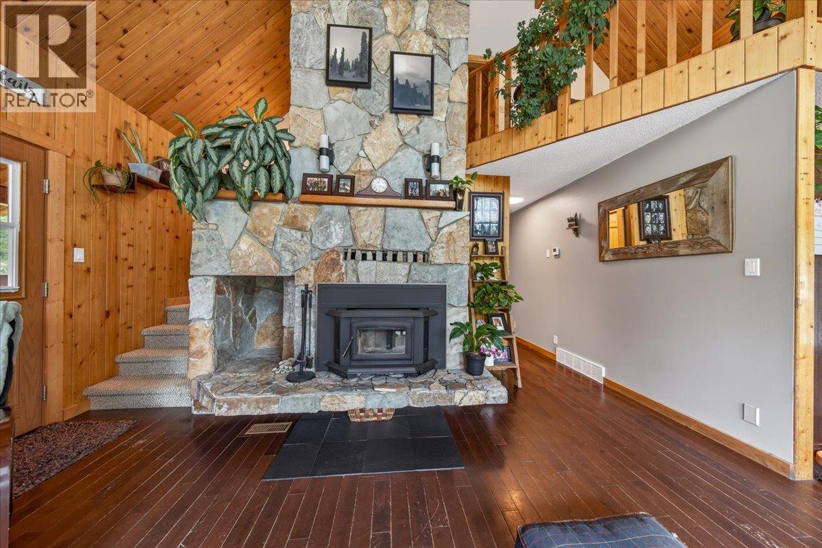 7854 Thompson Road, Kimberley, British Columbia  V1A 3L7 - Photo 12 - 10390664